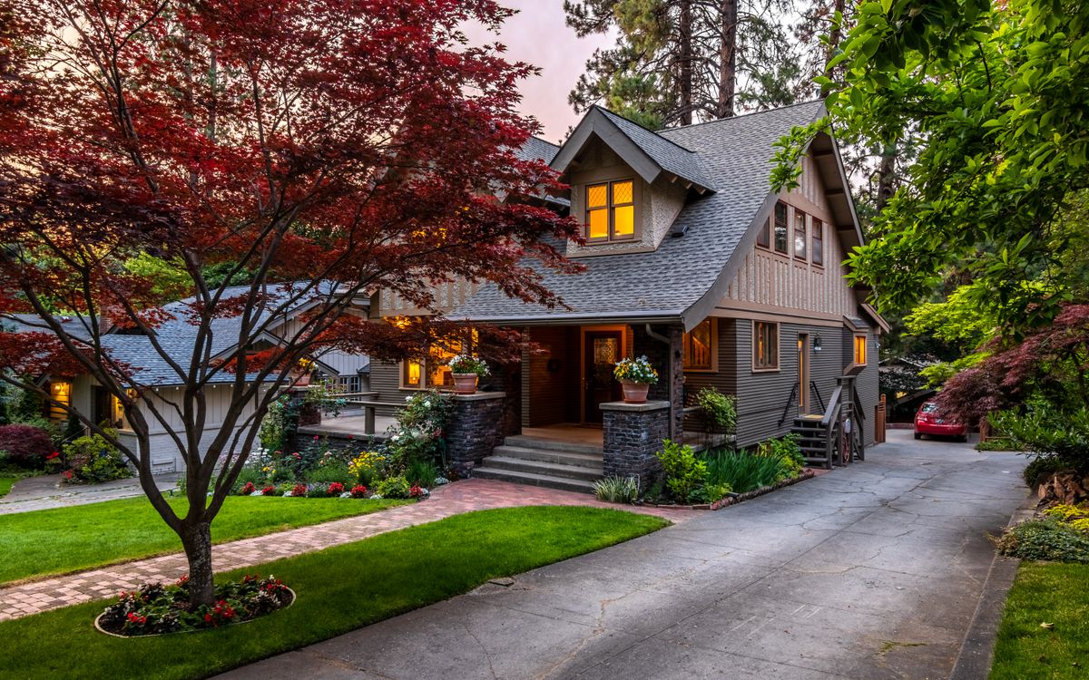Hudson, Massachusetts home receiving a HERS energy rating