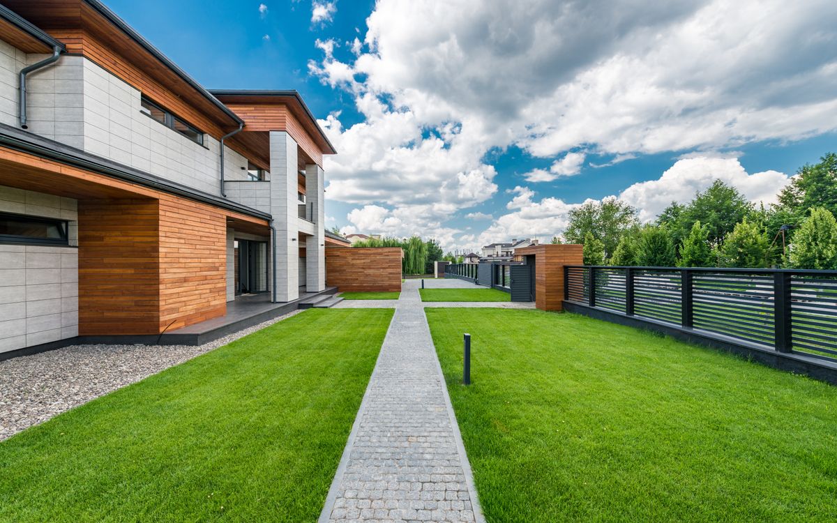 Auburn, Massachusetts home receiving a HERS energy rating